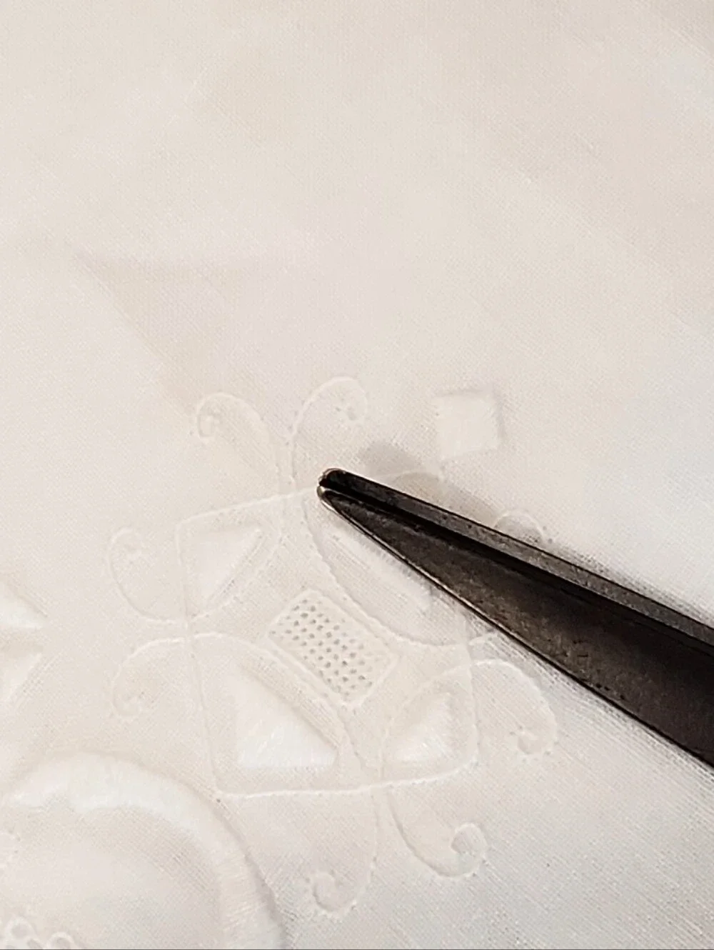 Vtg Madeira Linen Hand Embroidered Intricate Cutwork Tablecloth+12 Napkins White